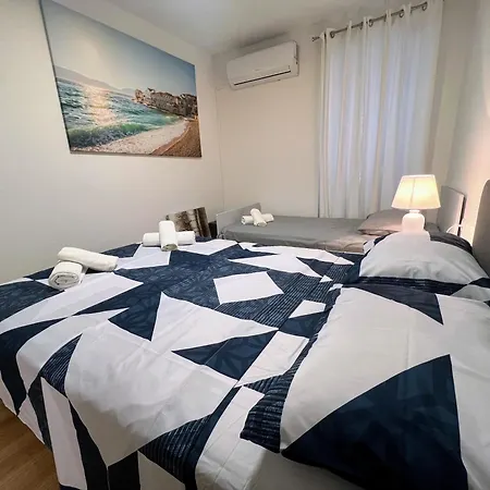 Blago Center Apartment *